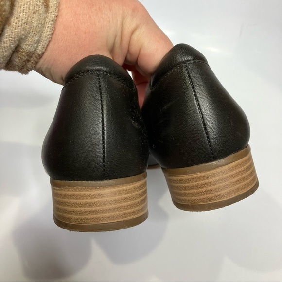 Collection by Clarks black leather flats size 9 - Picture 5 of 7